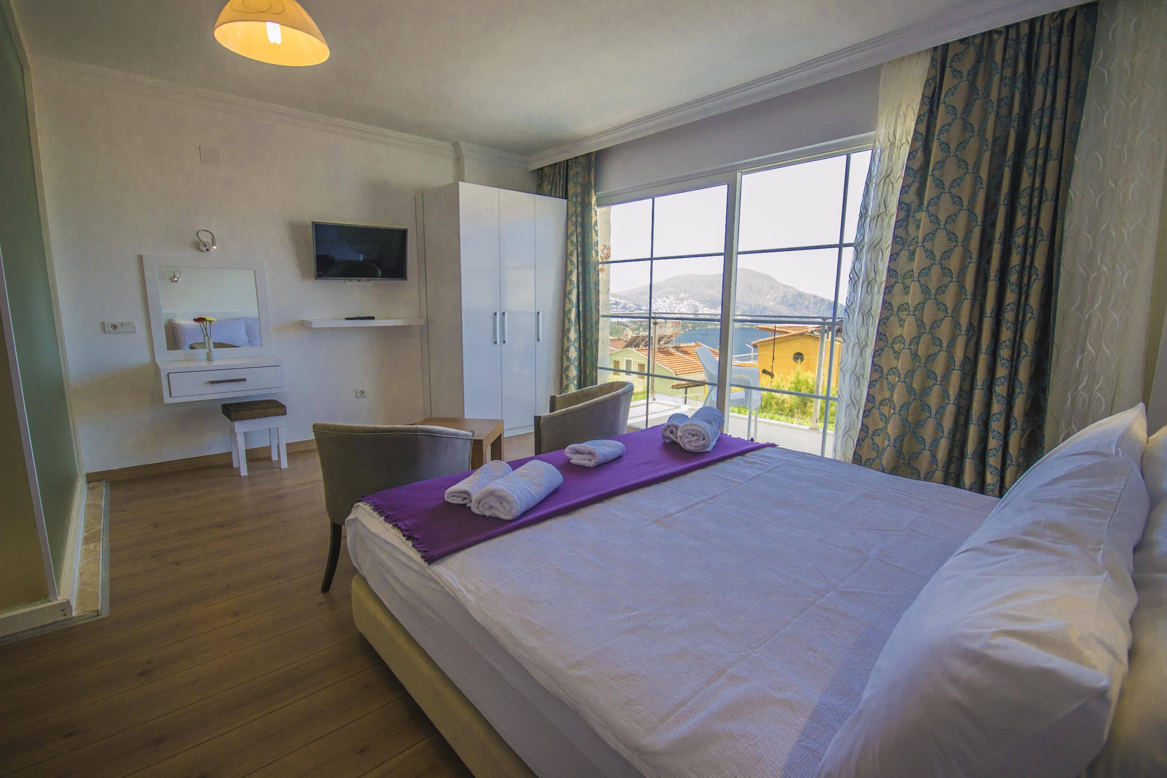Kelebek Studio Apartments Kalkan Exteriör bild