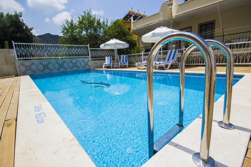 Kelebek Studio Apartments Kalkan Exteriör bild
