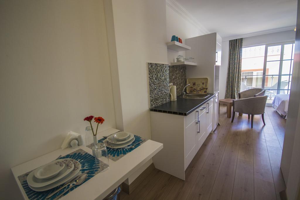 Kelebek Studio Apartments Kalkan Exteriör bild
